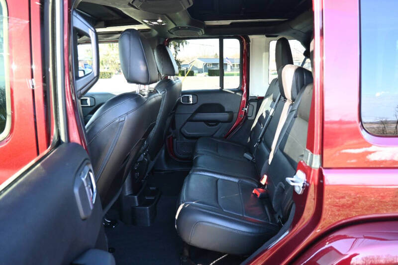 2021 Jeep Wrangler Unlimited Sahara Altitude