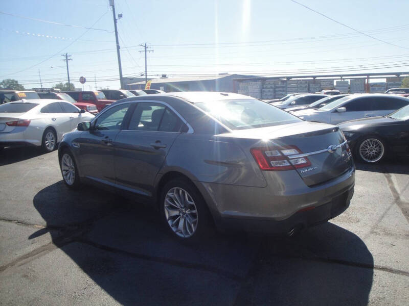 2014 Ford Taurus Limited