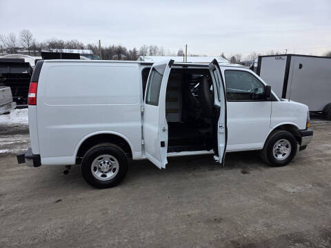 2023 Chevrolet Express 2500