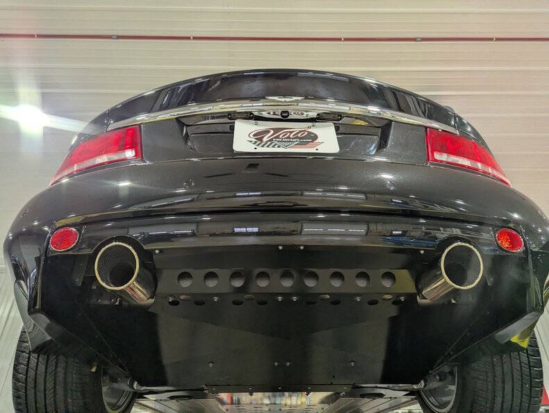 2003 Aston Martin V12 Vanquish