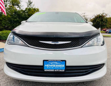 2017 Chrysler Pacifica Touring