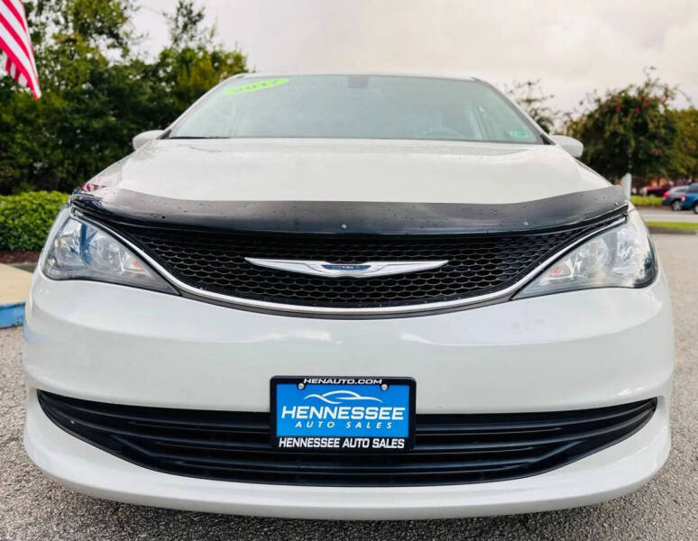 2017 Chrysler Pacifica Touring