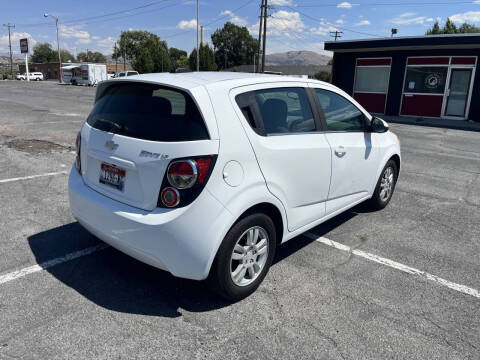 2016 Chevrolet Sonic LT Auto