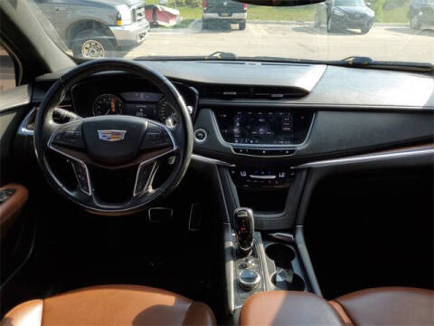 2020 Cadillac XT5 Sport