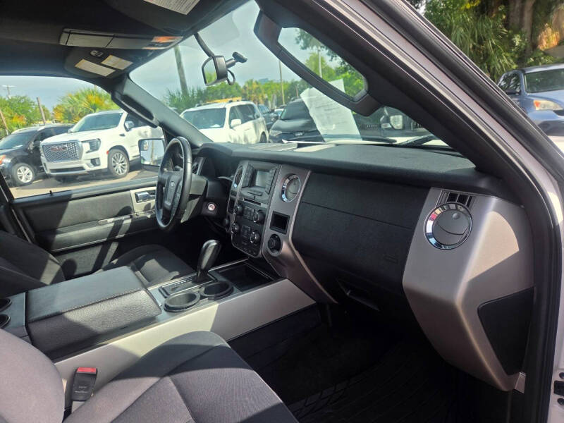 2017 Ford Expedition XLT