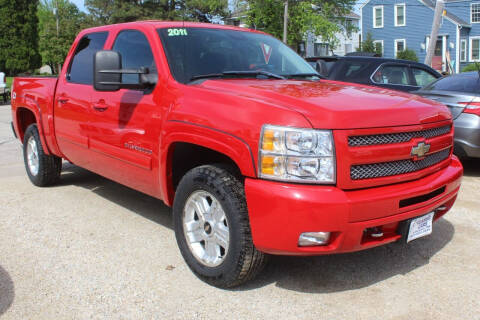 2011 Chevrolet Silverado 1500 for sale at D.R.'S CLASSIC CARS in Lewiston MN