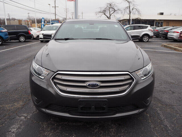 2017 Ford Taurus SEL