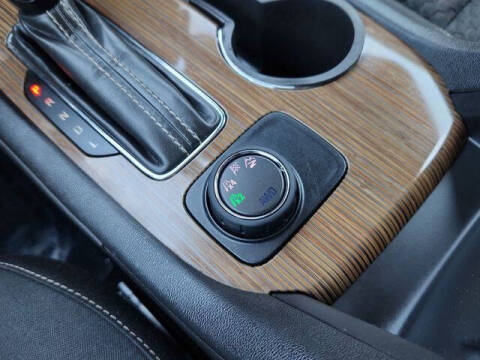 2017 GMC Acadia SLE-2