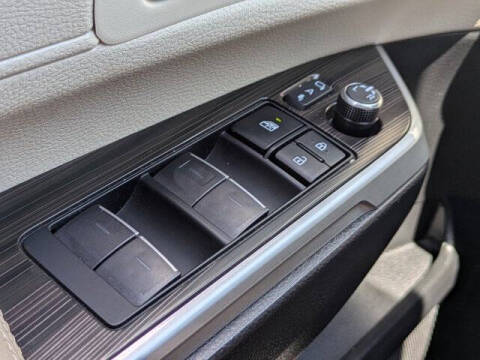 2023 Toyota Sienna Limited 7-Passenger