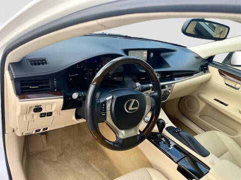 2015 Lexus ES 350