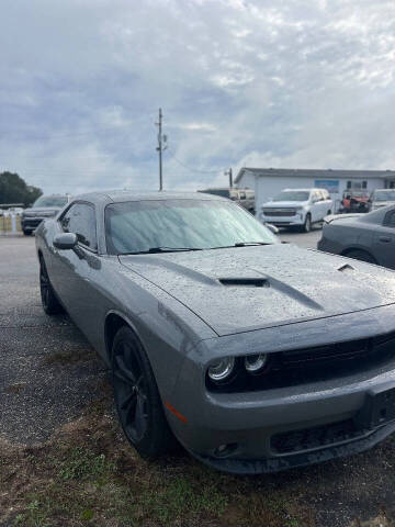 2017 Dodge Challenger SXT