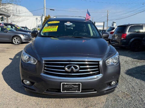 2013 Infiniti JX35 for sale at Cape Cod Cars & Trucks in Hyannis MA