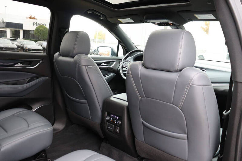 2022 Buick Enclave Premium