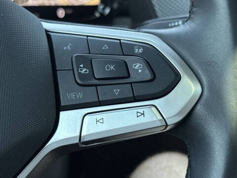 2024 Volkswagen Atlas Cross Sport SEL Premium R-Line 4Motion