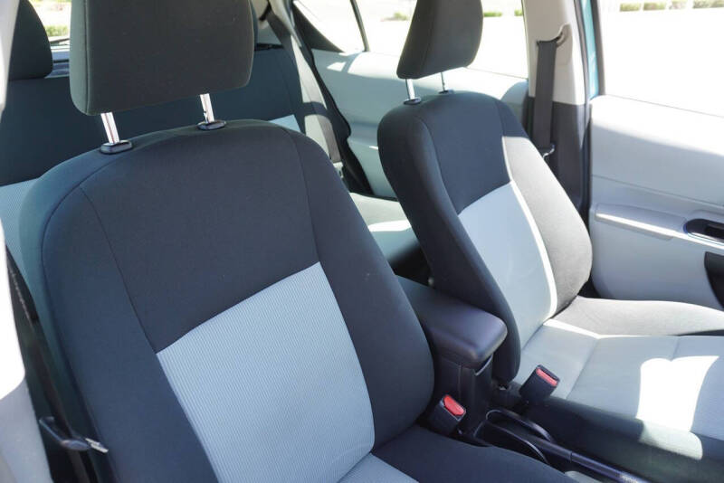 2013 Toyota Prius c Four