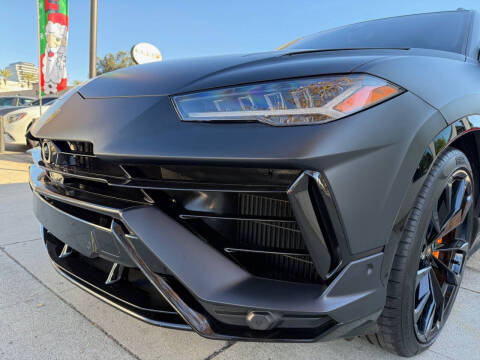2023 Lamborghini Urus S