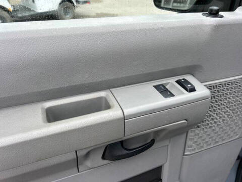 2014 Ford E-Series E-250