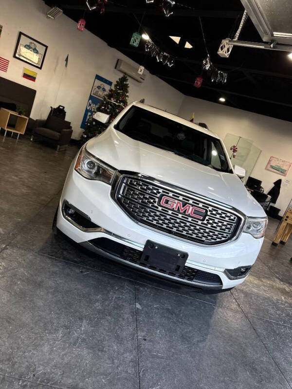 2018 GMC Acadia Denali