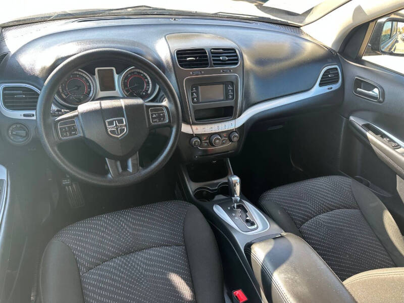 2020 Dodge Journey SE Value