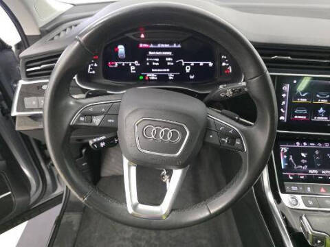 2022 Audi Q7 quattro Premium Plus 55 TFSI