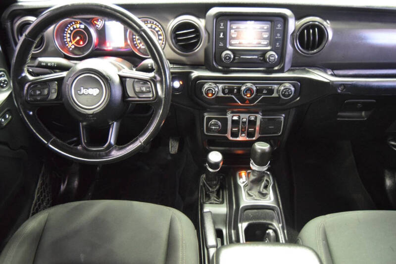 2020 Jeep Gladiator Sport Altitude