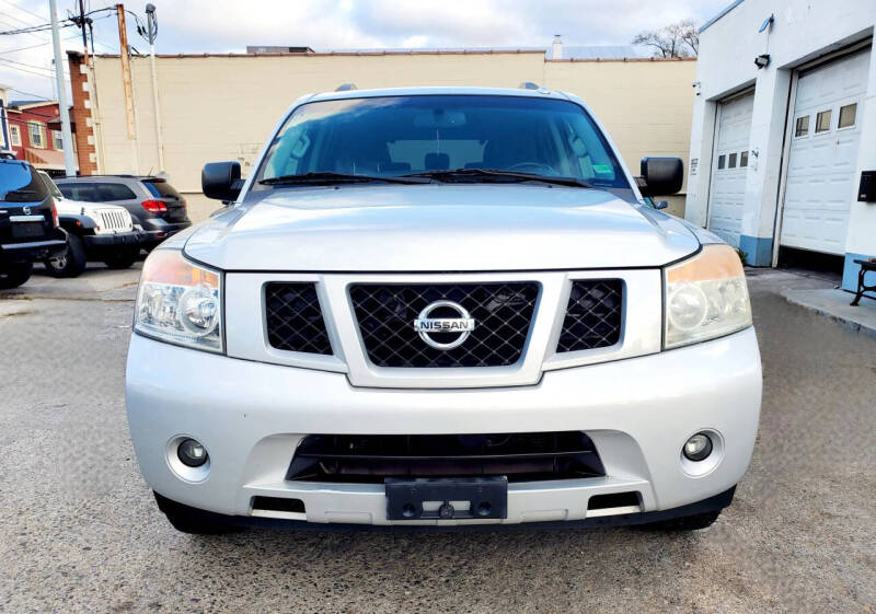 2014 Nissan Armada