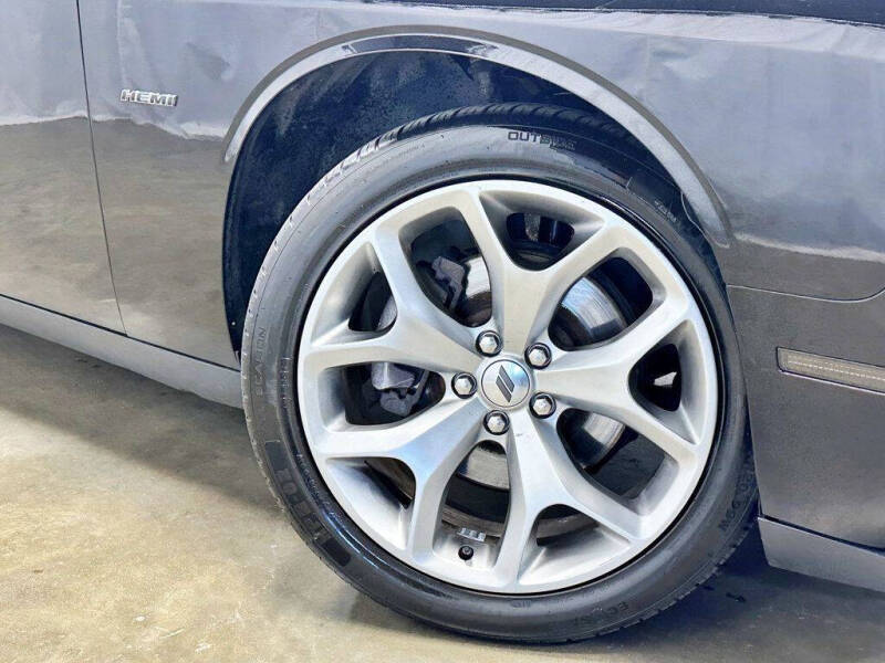 2017 Dodge Challenger