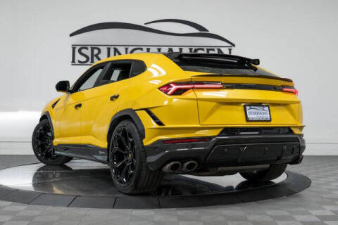 2023 Lamborghini Urus Performante