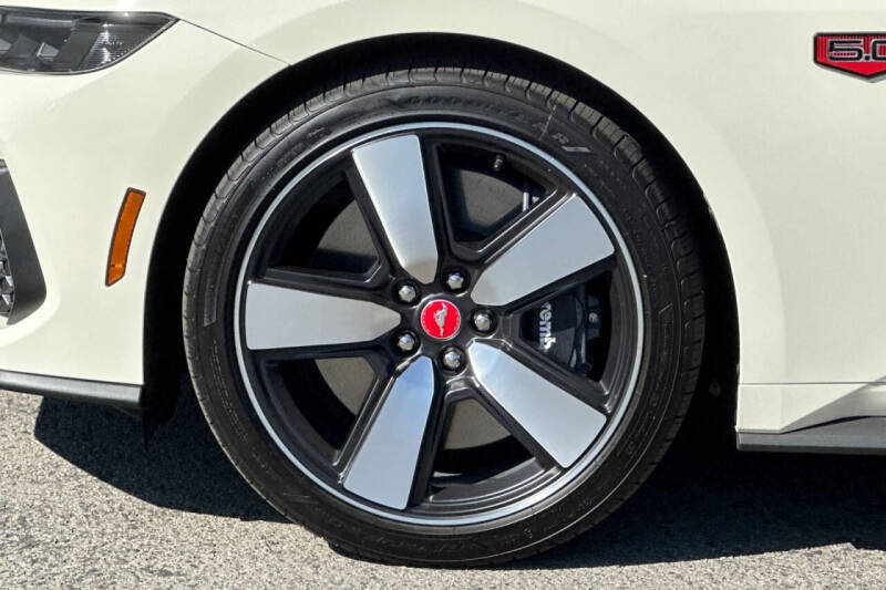 2025 Ford Mustang GT Premium