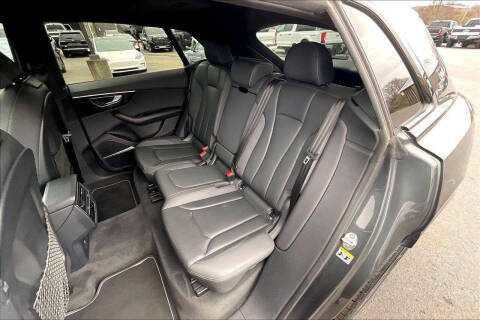 2020 Audi Q8 quattro Premium Plus 55 TFSI