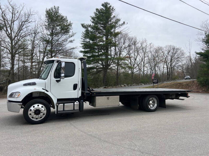 2015 Freightliner M2 106