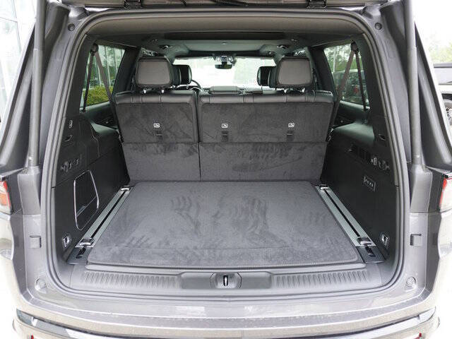 2024 Jeep Wagoneer L Carbide