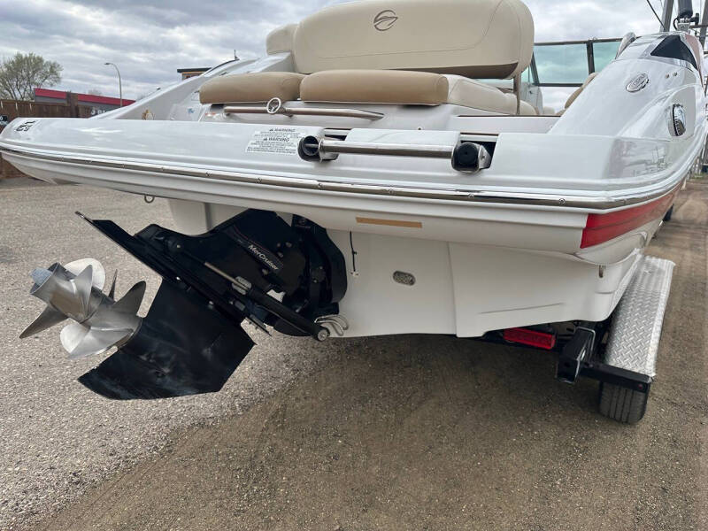 2013 Crownline E260 XS