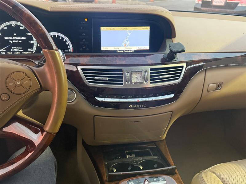 2010 Mercedes-Benz S-Class S 550 4MATIC