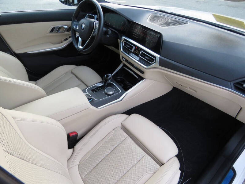 2022 BMW 3 Series 330i xDrive