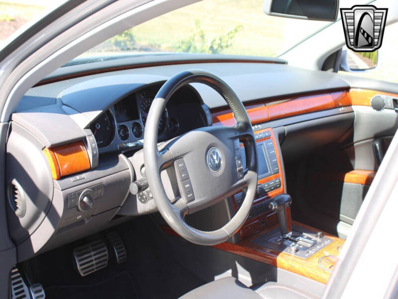 2006 Volkswagen Phaeton V8