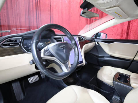 2014 Tesla Model S