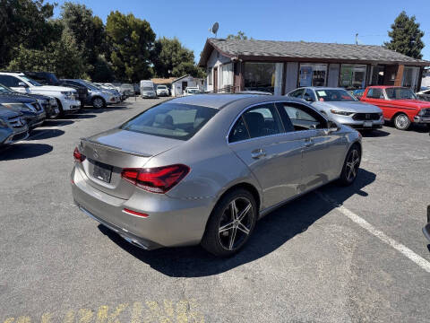 2019 Mercedes-Benz A-Class A 220