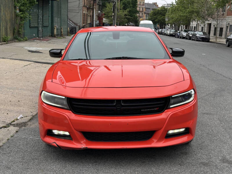 2017 Dodge Charger SXT