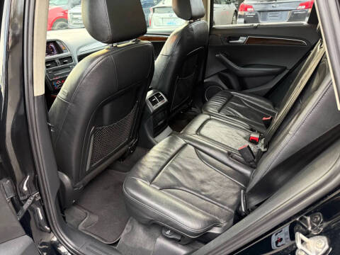 2012 Audi Q5 3.2 quattro Prestige