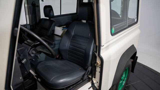 1988 Land Rover Defender 90 ROW