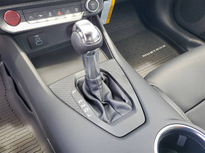 2025 Ford Mustang EcoBoost Premium