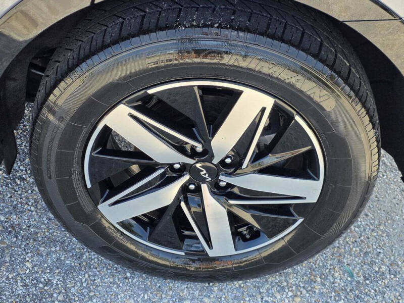 2023 Kia Sorento S