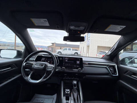 2023 GMC Canyon Elevation