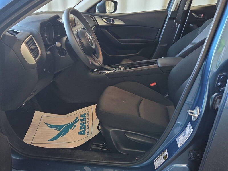 2018 Mazda MAZDA3 Sport