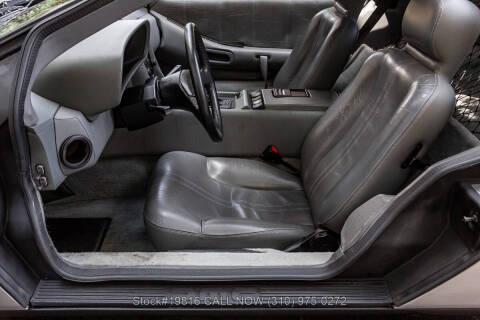 1981 DeLorean DMC-12