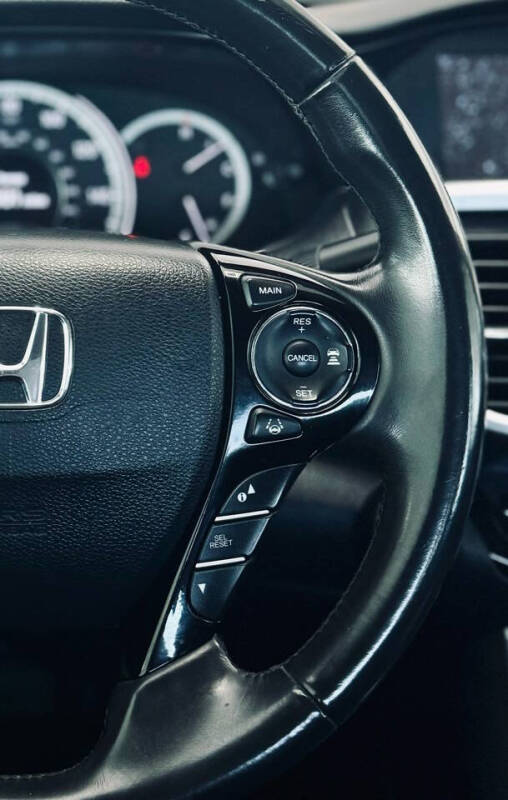 2017 Honda Accord Touring