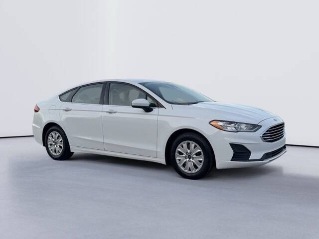 2019 Ford Fusion S