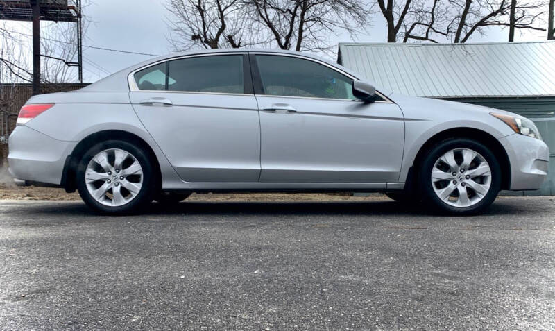 2010 Honda Accord for sale at SMART DOLLAR AUTO in Milwaukee WI