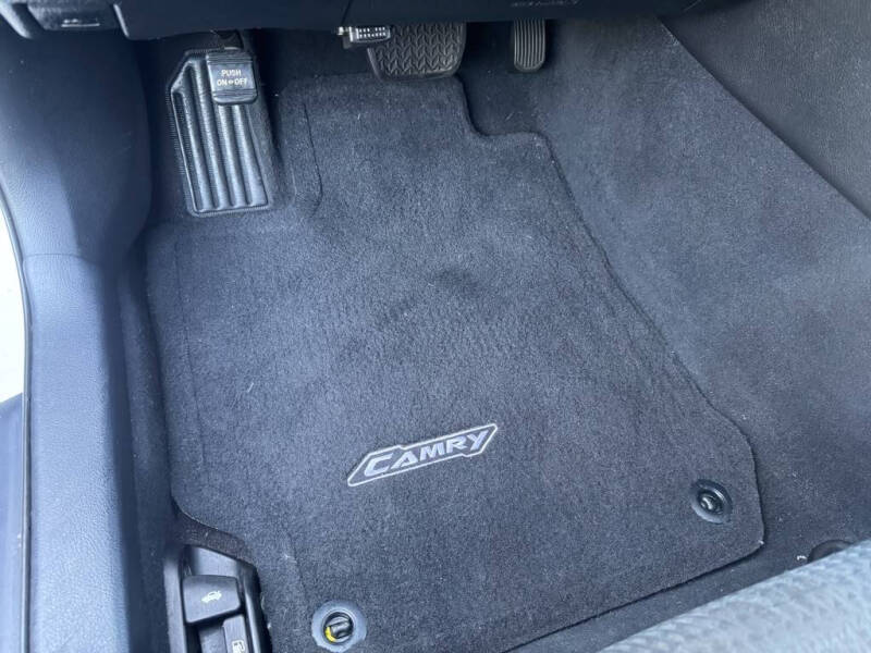 2015 Toyota Camry LE